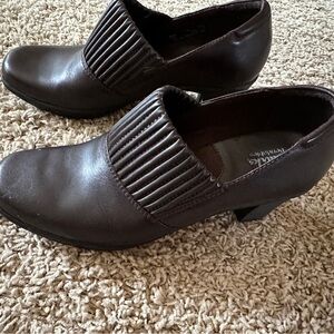 Clarks Bendables‎ Women's Brown Leather Shoes Size 7.5 Like New